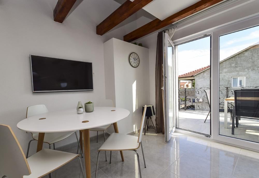 Mary Rose Appartement Vodice Buitenkant foto